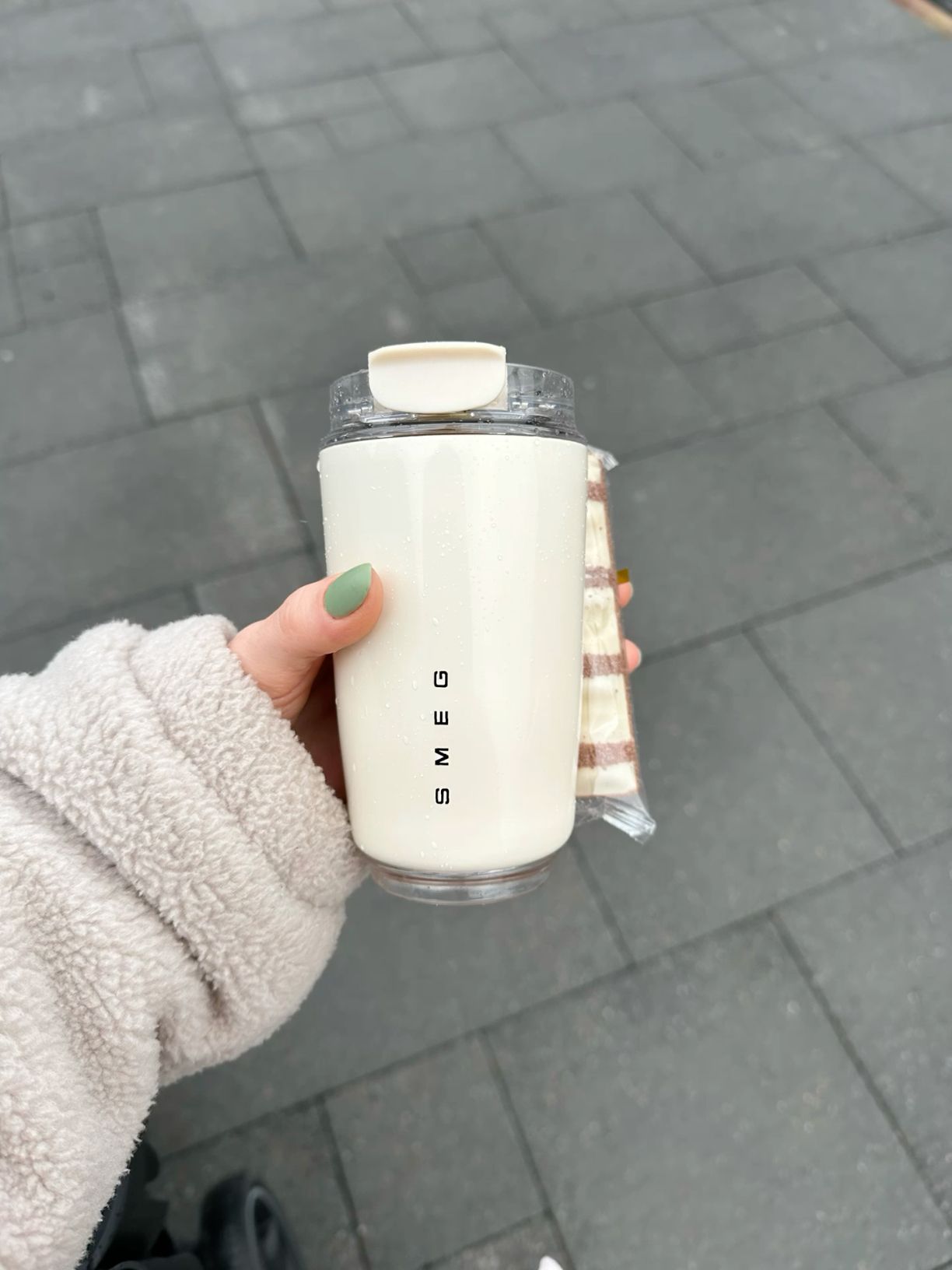 SMEG Insulated Coffee Mug | Stainless Steel with Lid| Lightweight Thermos for Travel