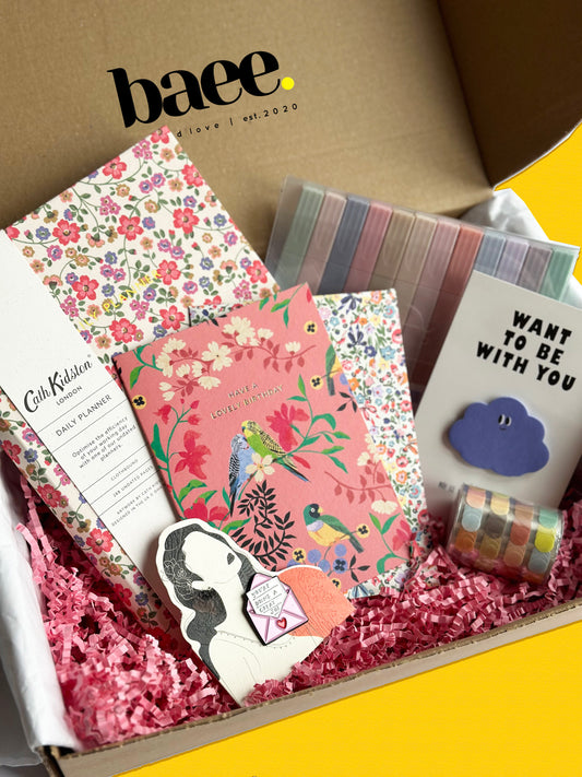 🎁 Send a Smile: Thoughtful Stationery Gift Boxes Wrapped in Love ✨