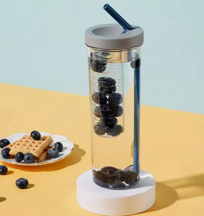 Fruit infuser water bottle